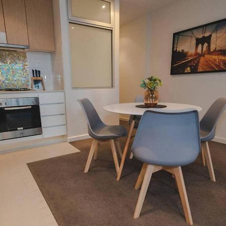 Infinity On Morphett Adelaide Apartman Kültér fotó